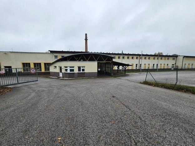 Dražba skladu, Studenec, 16378 m2