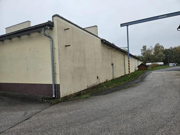 Dražba skladu, Studenec, 16378 m2