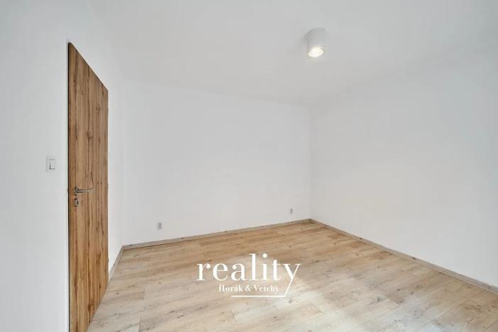 Pronájem bytu 2+1, Znojmo, Fibichova, 55 m2