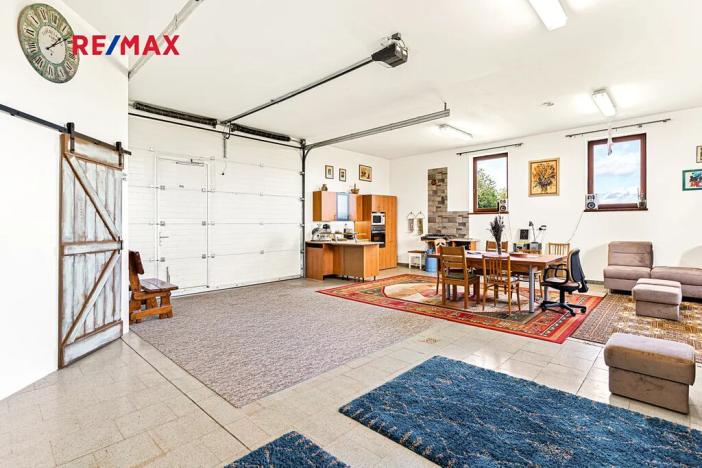 Prodej komerční nemovitosti, Pavlov, 245 m2