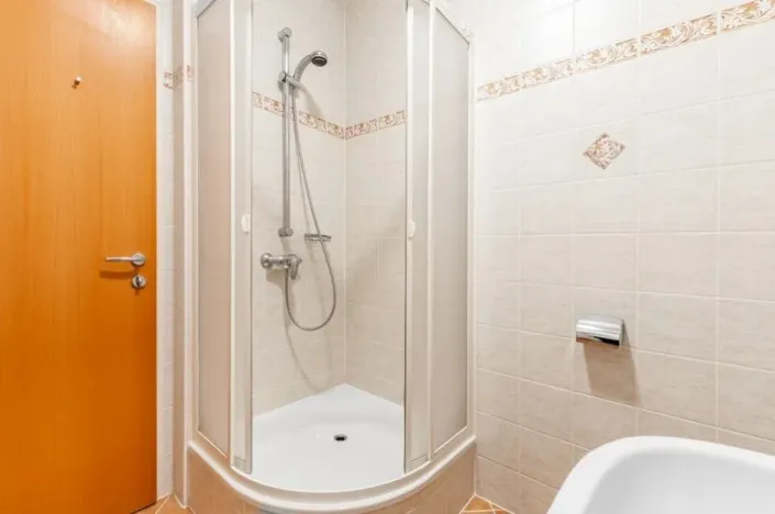 Pronájem bytu 2+kk, Praha - Vinohrady, U Zvonařky, 60 m2