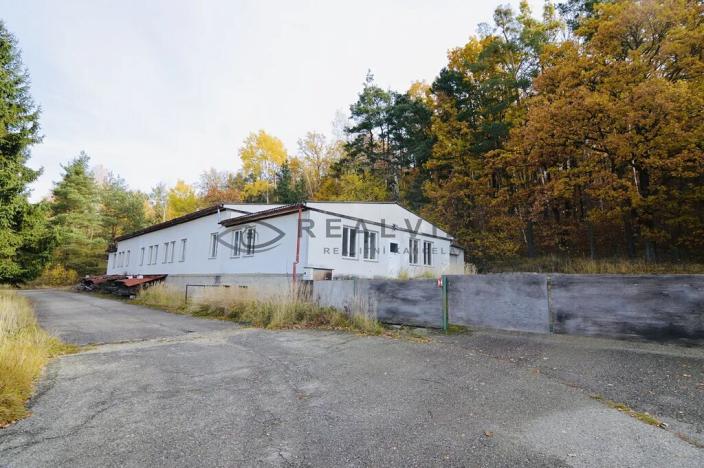 Pronájem skladu, Heřmaň, 400 m2
