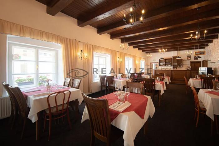 Prodej domu, Nové Hrady, 880 m2