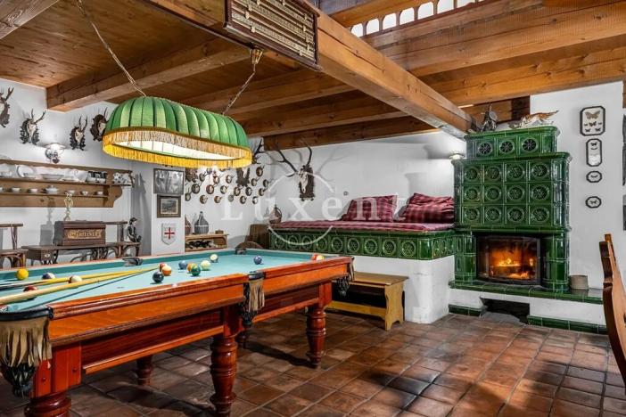 Prodej komerční nemovitosti, Stříbrná Skalice, 1700 m2