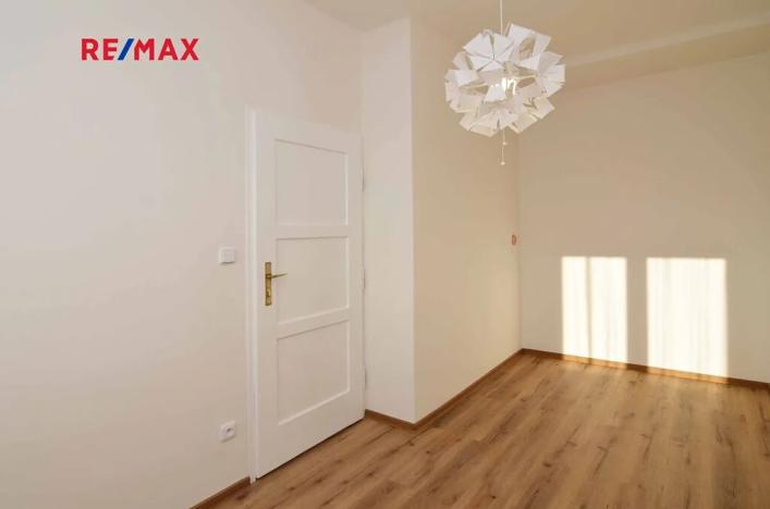 Pronájem bytu 2+kk, Praha - Krč, Krchlebská, 40 m2