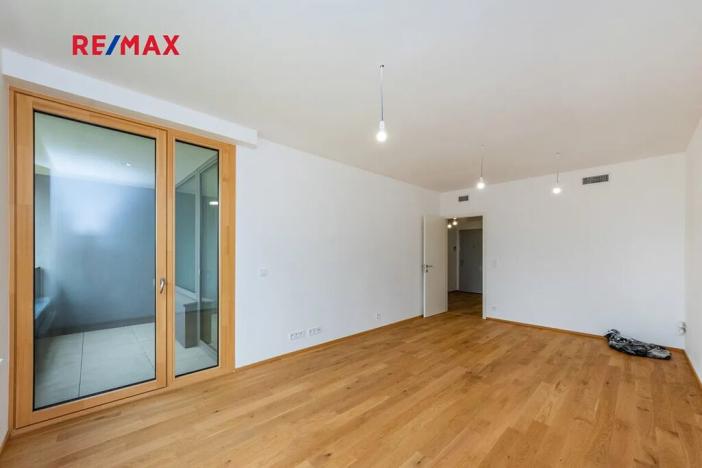 Prodej bytu 2+kk, Praha - Radlice, U Komína, 53 m2