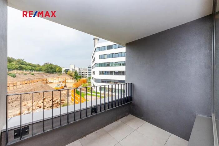 Prodej bytu 2+kk, Praha - Radlice, U Komína, 53 m2