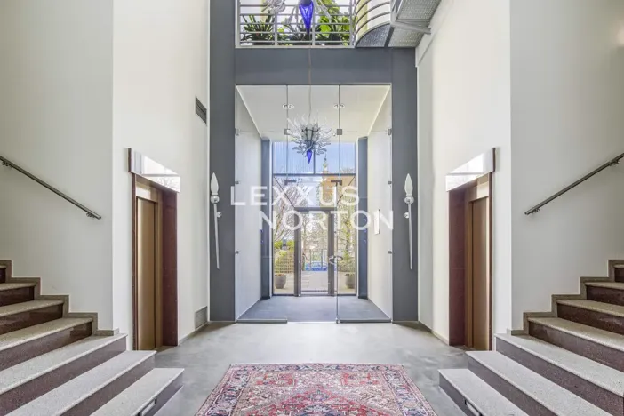 Prodej bytu 6+kk a větší, Praha - Bubeneč, Rooseveltova, 386 m2