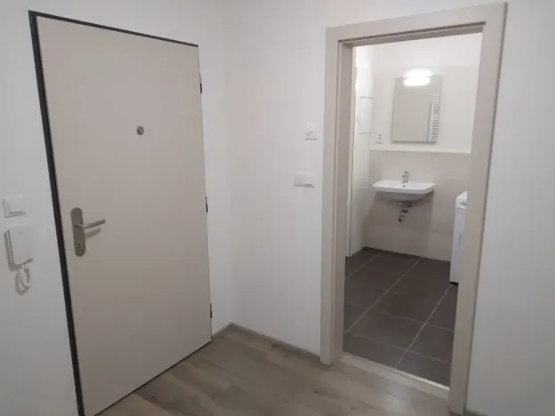 Prodej kanceláře, Praha - Vysočany, Čerpadlová, 57 m2