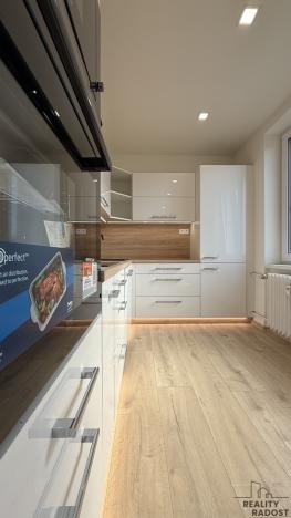 Prodej bytu 2+1, Havířov, Želivského, 50 m2