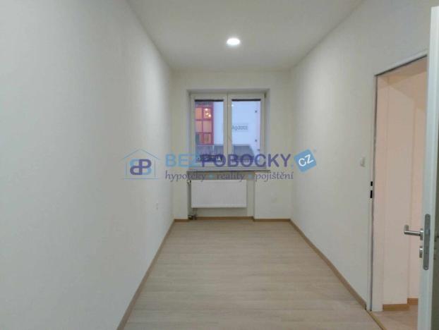 Pronájem bytu 2+kk, Přibyslav, Bechyňovo náměstí, 50 m2