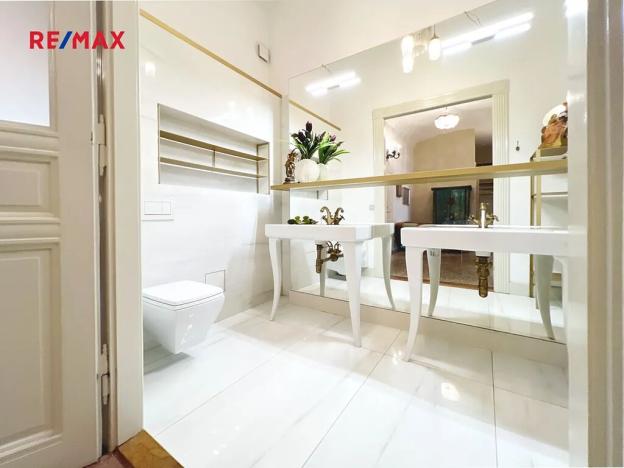 Prodej atypického bytu, Praha - Smíchov, Dienzenhoferovy sady, 119 m2