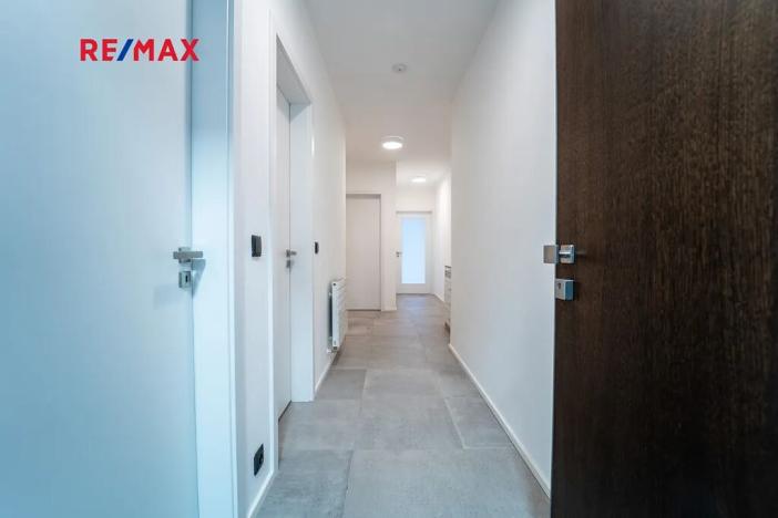 Pronájem bytu 3+kk, Praha - Hlubočepy, Pražského, 67 m2