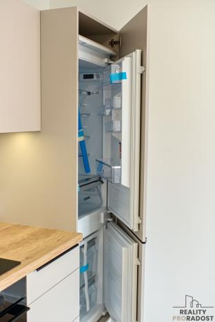 Prodej bytu 2+kk, Ostrava - Poruba, Vietnamská, 41 m2