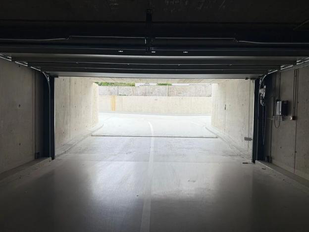 Prodej garážového stání, Praha - Hostavice, Pasecká, 38 m2