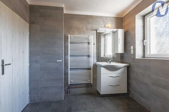 Prodej vícegeneračního domu, Kožlany, 192 m2