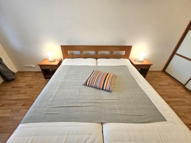 Pronájem bytu 2+kk, Benešov, Dukelská, 63 m2