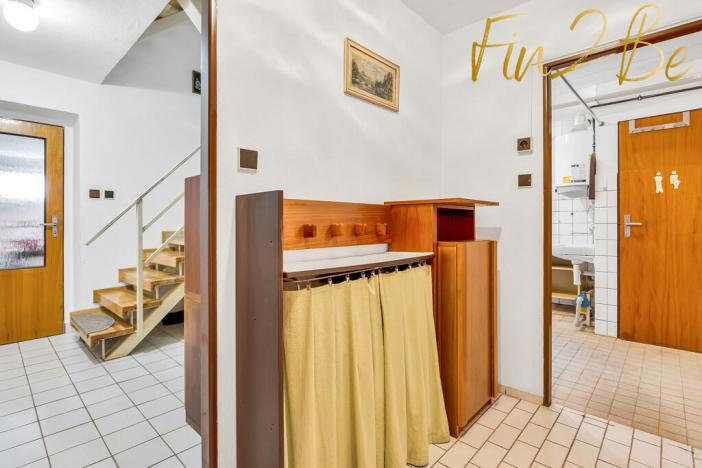 Prodej rodinného domu, Vrhaveč - Neznašovy, 253 m2