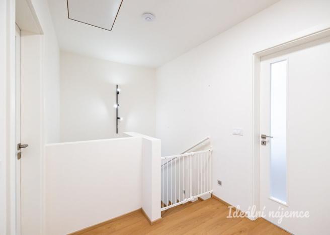 Pronájem rodinného domu, Horoušany, Kubišova, 120 m2