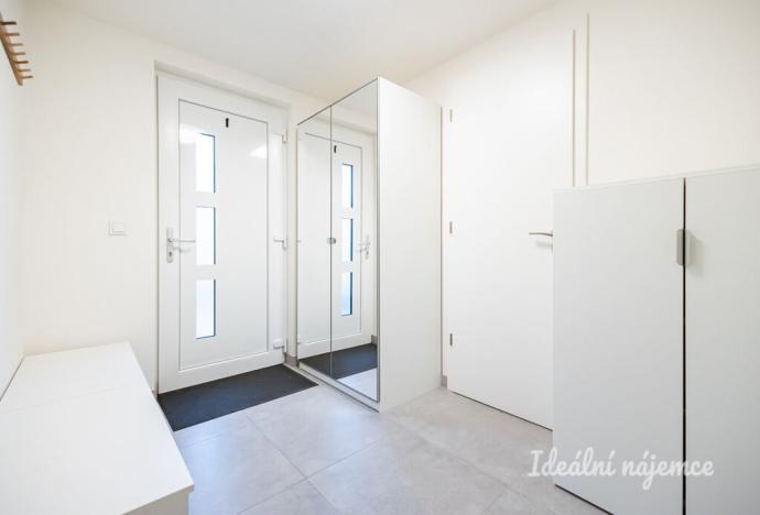 Pronájem rodinného domu, Horoušany, Kubišova, 120 m2