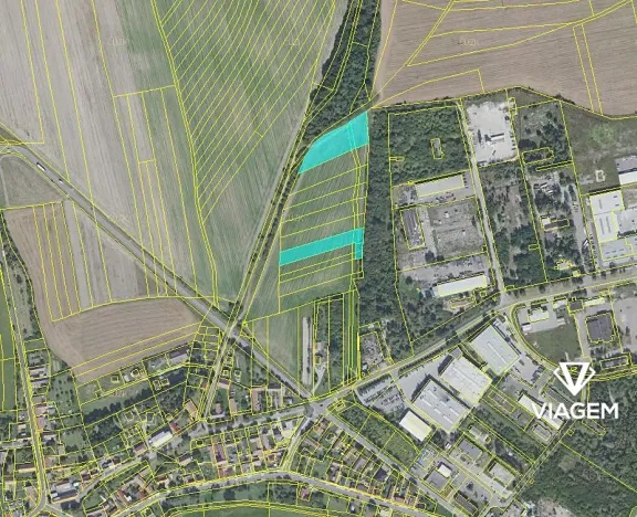 Prodej podílu komerčního pozemku, Milovice, 2854 m2