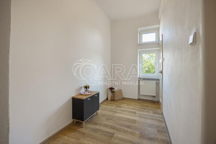 Prodej bytu 2+1, Český Těšín, Odboje, 69 m2