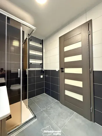 Pronájem bytu 1+kk, Uhlířské Janovice, Hrnčířská, 35 m2