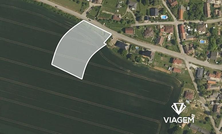 Prodej podílu pole, Dobrovice, 3296 m2