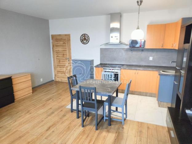 Pronájem bytu 1+kk, Praha - Čakovice, Schoellerova, 43 m2