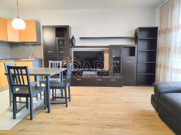 Pronájem bytu 1+kk, Praha - Čakovice, Schoellerova, 43 m2