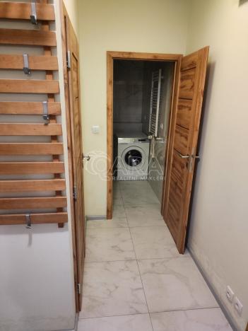 Pronájem bytu 1+kk, Praha - Čakovice, Schoellerova, 43 m2