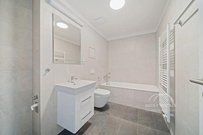 Pronájem bytu 2+kk, Praha - Chodov, Líbalova, 50 m2