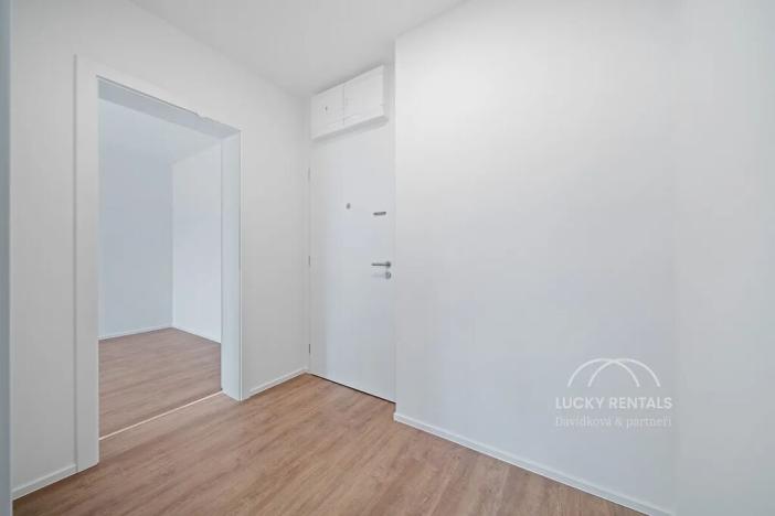 Pronájem bytu 2+kk, Praha - Chodov, Líbalova, 42 m2