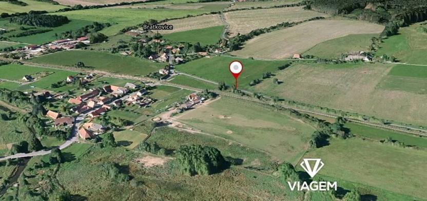 Prodej podílu pole, Bratkovice, 291 m2