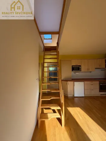 Prodej bytu 2+kk, Náchod, Šafránice, 86 m2