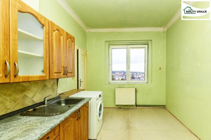 Prodej bytu 3+1, Cheb, Palackého, 84 m2