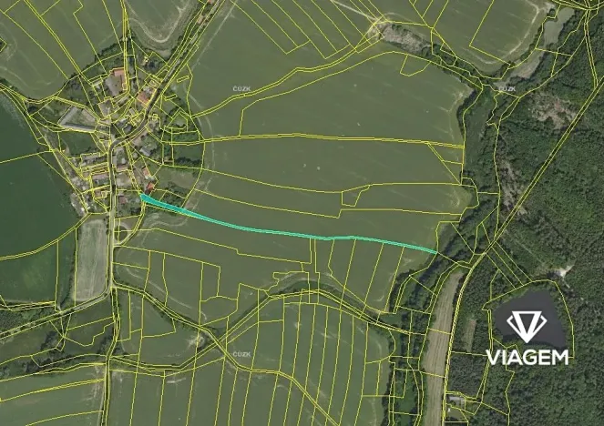 Prodej podílu pole, Chlístovice, 593 m2