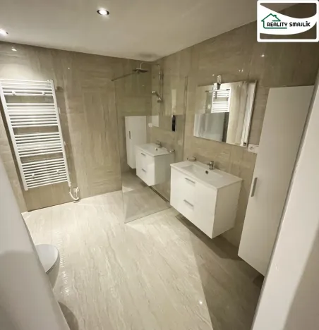 Pronájem bytu 2+kk, Cheb, 26. dubna, 65 m2