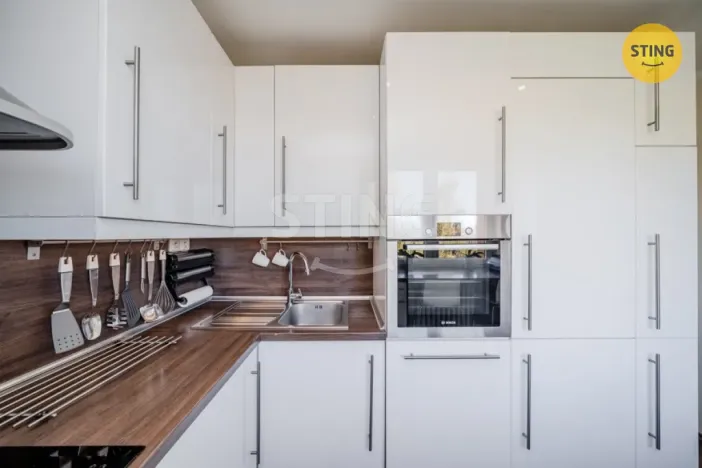 Prodej bytu 3+1, Ostrava, Ludvíka Podéště, 85 m2