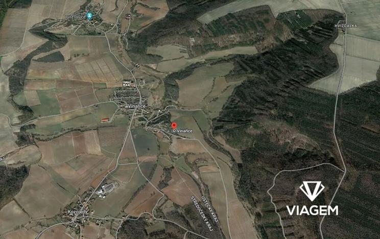 Prodej pole, Vinařice, 1435 m2
