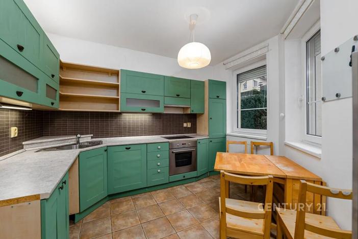 Pronájem atypického bytu, Starý Plzenec, Máchova, 60 m2