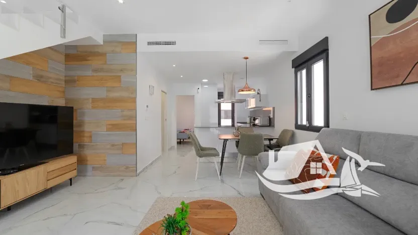 Prodej vily, Torrevieja, Španělsko, 95 m2