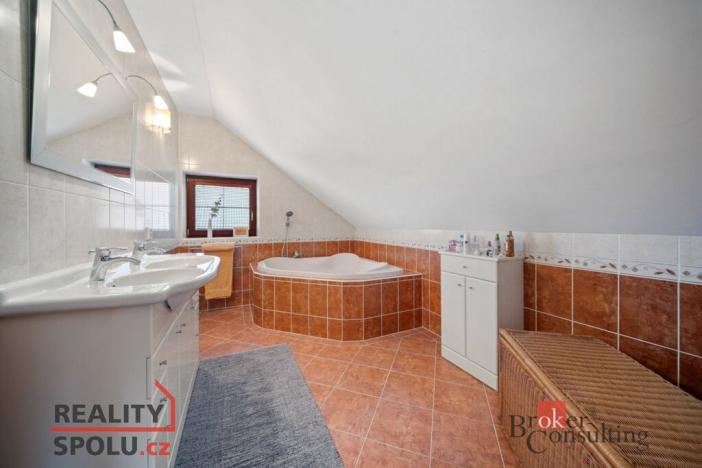Prodej rodinného domu, Hradec Králové - Roudnička, Horní, 136 m2