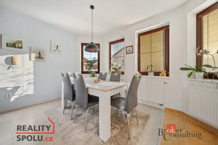 Prodej rodinného domu, Hradec Králové - Roudnička, Horní, 210 m2