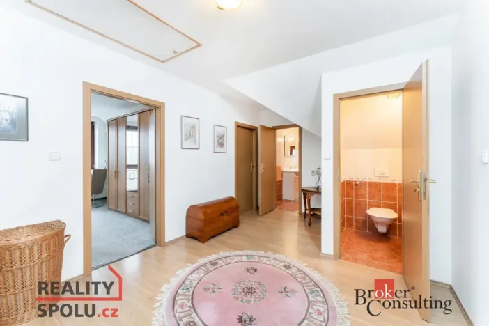 Prodej rodinného domu, Hradec Králové - Roudnička, Horní, 210 m2