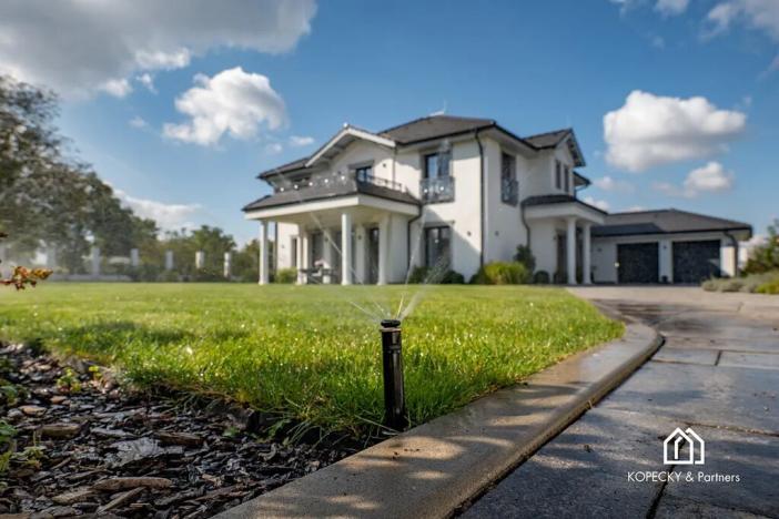 Prodej rodinného domu, Přezletice, Čakovická, 405 m2