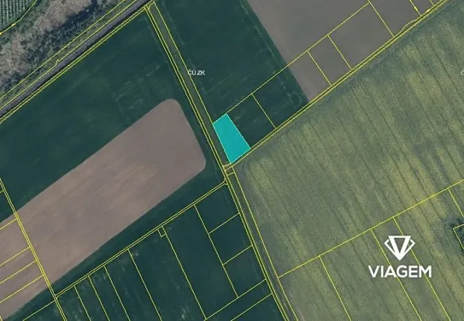 Prodej podílu pole, Býkev, 500 m2