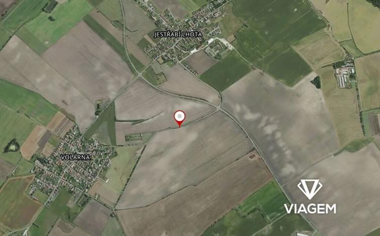 Prodej podílu pole, Jestřabí Lhota, 2443 m2