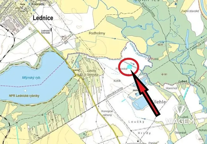 Prodej podílu pole, Břeclav, 640 m2