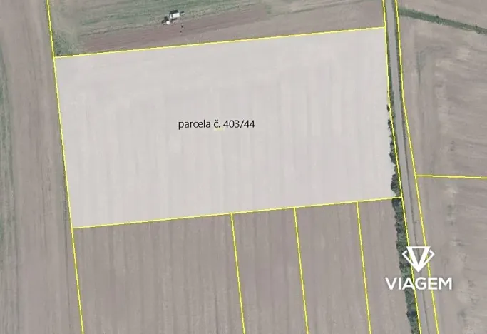 Prodej podílu pole, Veleň, 814 m2